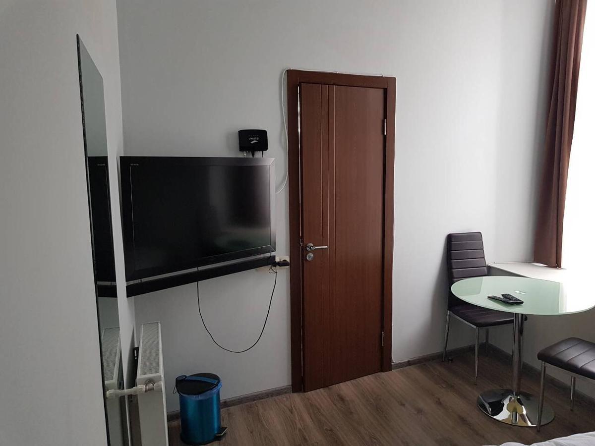 Aleon Hotel Тбилиси Екстериор снимка