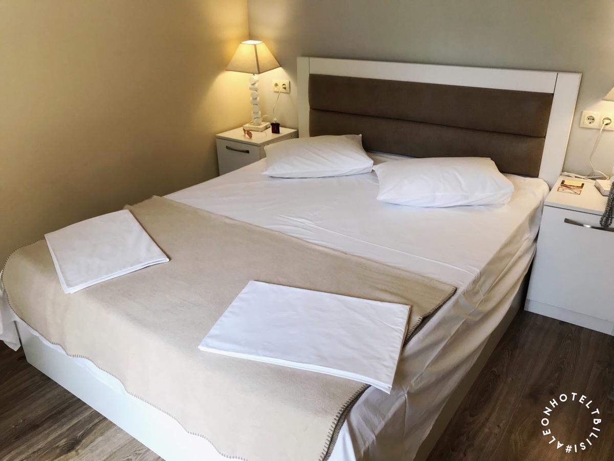 Aleon Hotel Тбилиси Екстериор снимка