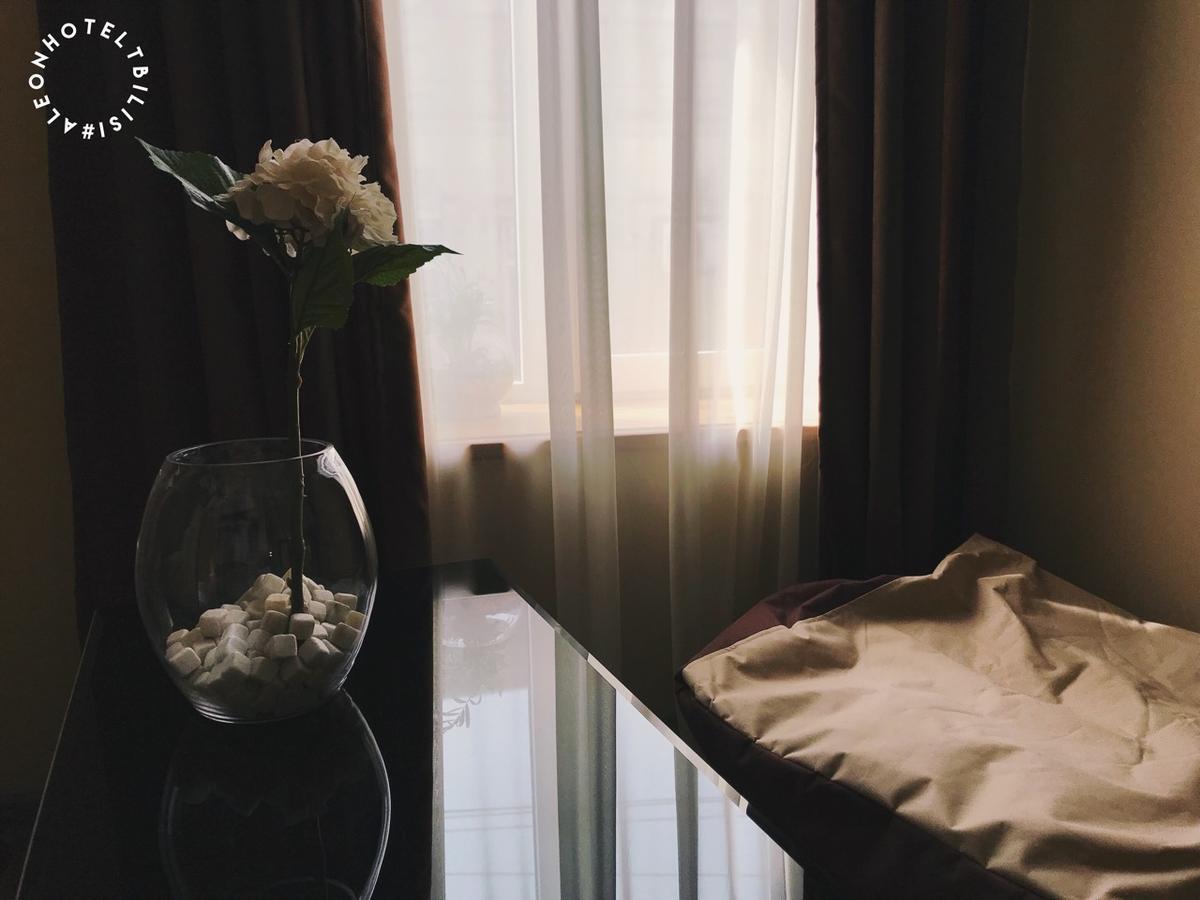 Aleon Hotel Тбилиси Екстериор снимка