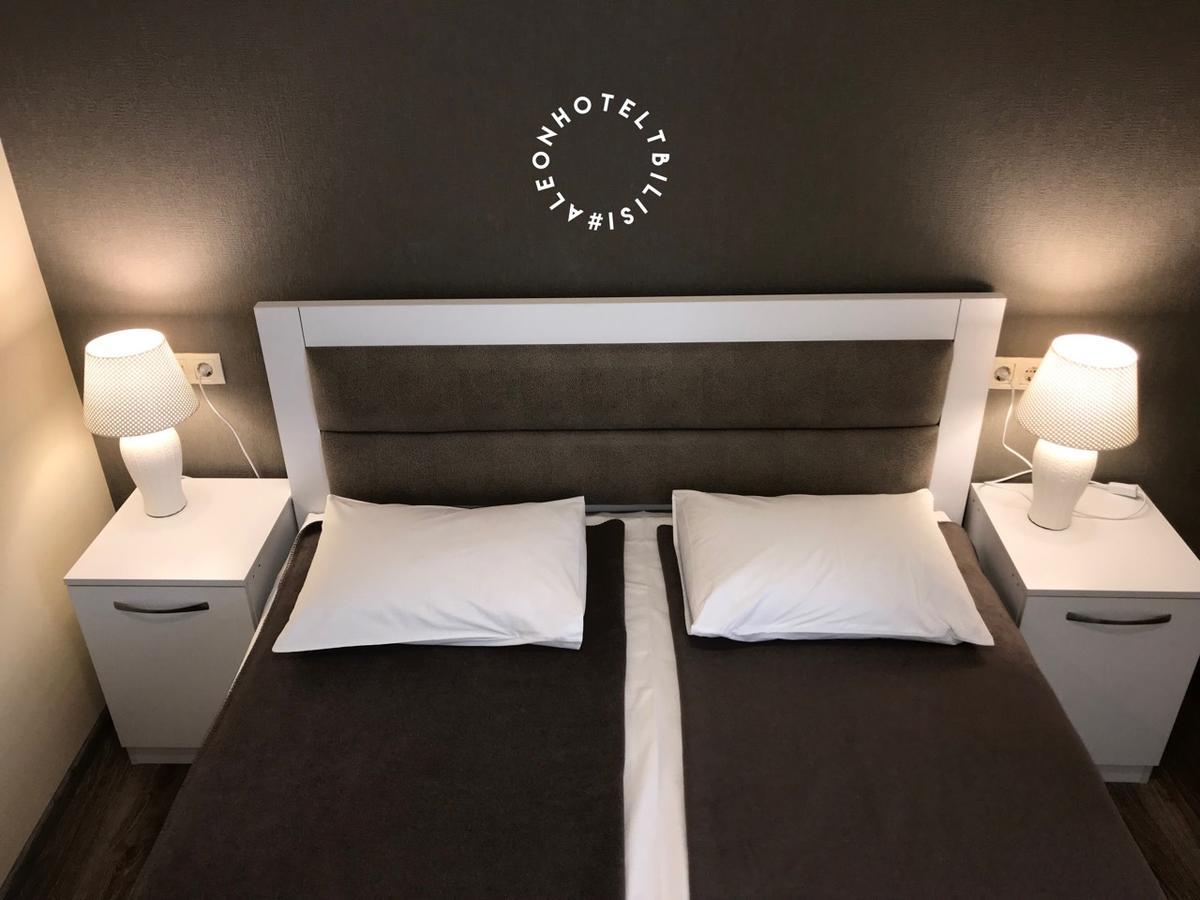 Aleon Hotel Тбилиси Екстериор снимка