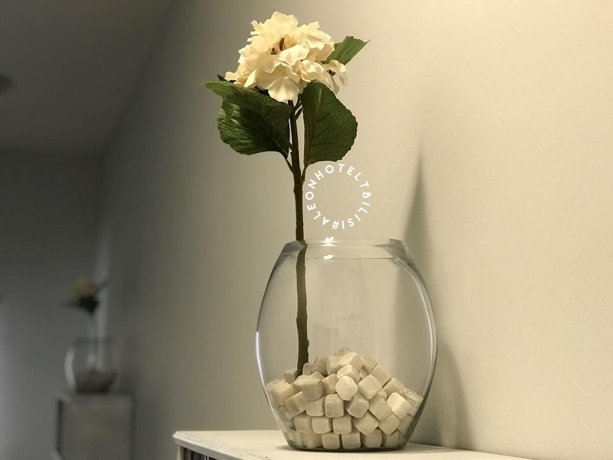 Aleon Hotel Тбилиси Екстериор снимка
